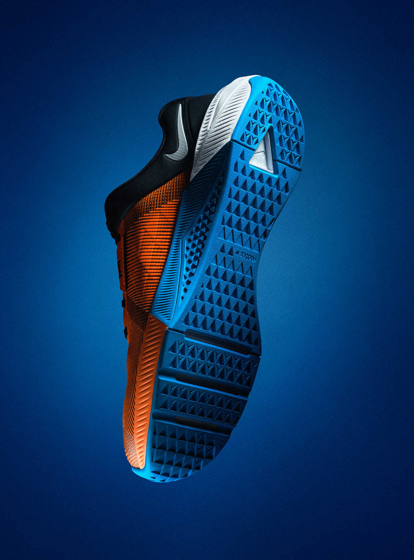 良品 ナイキ メトコン10 トレーニングシューズ イエロー 26㎝ NIKE公式